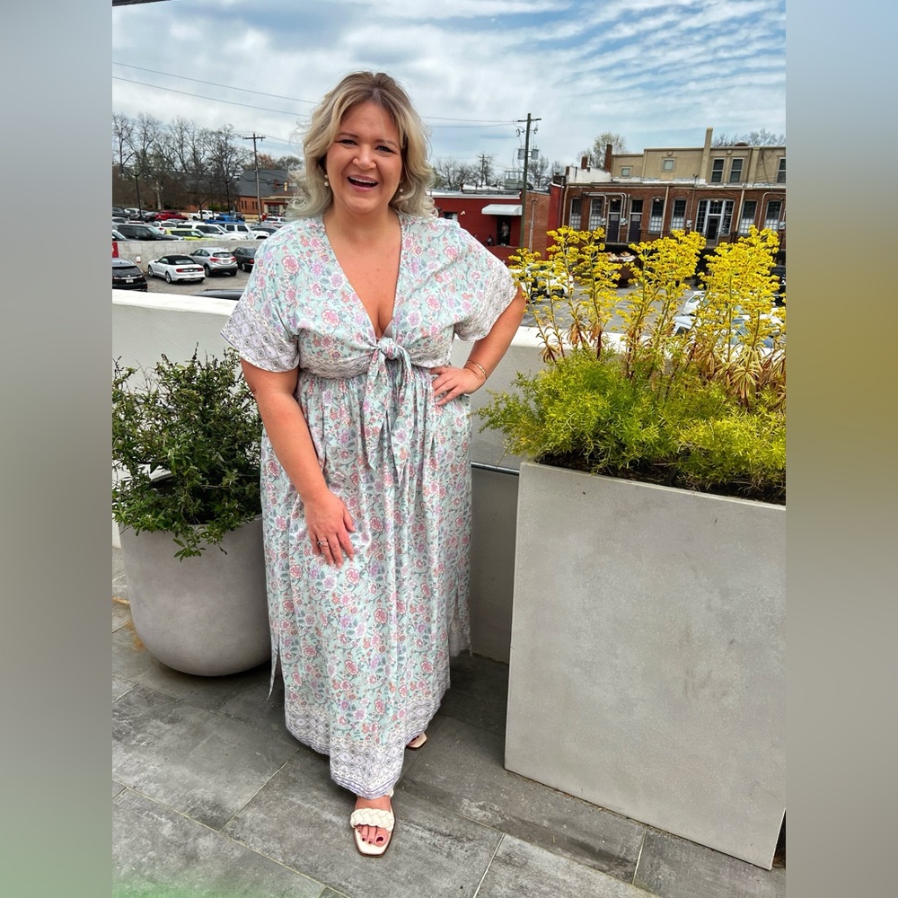 Arula Floral Maxi Dress